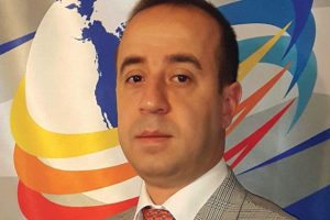 Bursa'da Rotary E-Kul&uuml;p'ten &ccedil;evrimi&ccedil;i panel