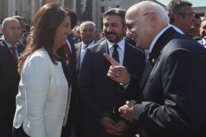 Kahraman ve Buldan arasında ilgin&ccedil; 'hac' diyaloğu