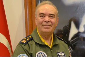 "D&ouml;nmek isteyen eski pilotlarımız var"