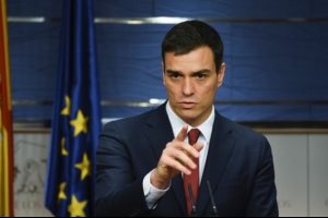 İspanya'da sosyalistlerin lideri Sanchez istifa etti