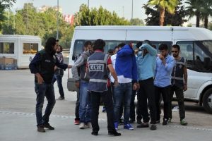 Antalya'da uyuşturucu &ccedil;etesine ikinci darbe
