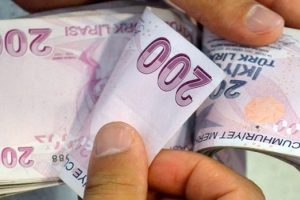 Har&ccedil; &uuml;cretlerini Maliye'ye yatırmayan veznedar tutuklandı