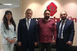 Bursa Barosu Başkan Adayı Av. Şerafettin Yavuz: En b&uuml;y&uuml;k projemiz hukukun &uuml;st&uuml;nl&uuml;ğ&uuml;ne hizmet etmek