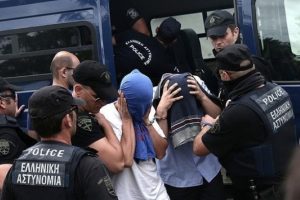 Yunanistan'a sığınan darbecilerin talebi yeniden sunuldu