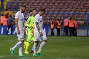 Trabzonspor, Karab&uuml;kspor deplasmanında tam bir hezimet yaşadı