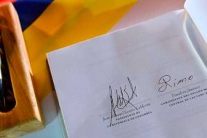 Kolombiya ve FARC, Nobel Barış &Ouml;d&uuml;l&uuml; aday listesinden &ccedil;ıkarıldı