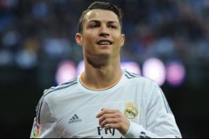Ronaldo'nun ağzını yine okudular! Bu kez taraftara...