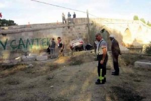 Kayseri'de trafik kazası: 1 &ouml;l&uuml;, 5 yaralı