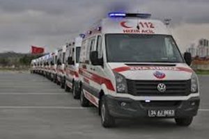 Ambulanslar k&ouml;pr&uuml;lerde &uuml;cret &ouml;demesine takılmayacak