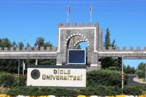 FET&Ouml;'n&uuml;n eğitim &uuml;ss&uuml; haline gelmiş!