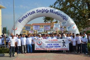 Bursa'da sağlıklı hayat y&uuml;r&uuml;y&uuml;ş&uuml;