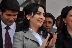 Figen Y&uuml;ksekdağ'ın eşi de g&ouml;zaltında
