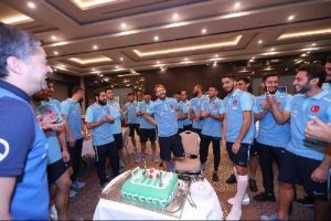 Caner Erkin'in doğum g&uuml;n&uuml; kutlandı
