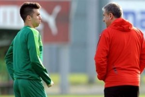 Bursaspor'da Emre Taşdemir 2 hafta sonra d&ouml;n&uuml;yor