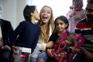 Hollywood yıldızı Lindsay Lohan s&ouml;z&uuml;n&uuml; tuttu!