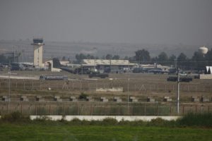 Alman heyeti İncirlik &Uuml;ss&uuml;nde