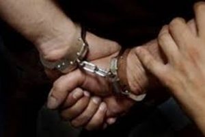 2 kadın doktor Yunanistan'a ka&ccedil;mak isterken yakalandı