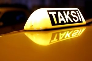 Taksiciye 'kapıdan' hapis cezası