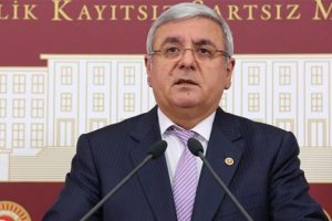 Mehmet Metiner başkanlıktan atılabilir