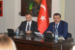 "Yabancı yatırımcılar da T&uuml;rk ekonomisine g&uuml;veniyor"
