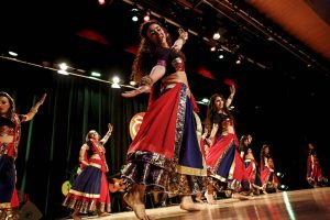 Renklerin &uuml;lkesi Hindistan'da 9 g&uuml;nl&uuml;k festival başladı