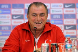 UEFA'nın en iyi 11'inde T&uuml;rkiye'den de bir isim var