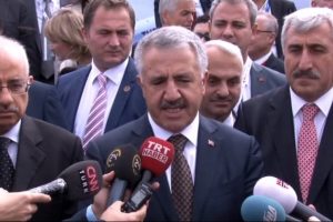 "Sekt&ouml;r&uuml; feda etme l&uuml;ks&uuml;m&uuml;z yok"