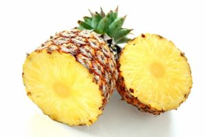 Yağlardan ananas suyu ile kurtulun