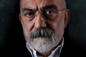 Ahmet Altan'a 4 yıl 8 ay hapis istendi
