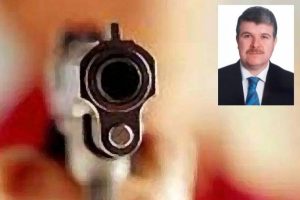 Belediyede silahlı saldırı: M&uuml;d&uuml;r makamında vuruldu