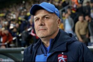 Sadi Tekelioğlu'ndan Trabzonspor'a sert eleştiri