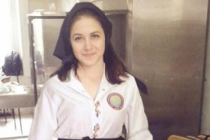 Melis'in &ouml;l&uuml;m&uuml;ne neden olan ve kefaletle bırakılan motosiklet s&uuml;r&uuml;c&uuml;s&uuml;ne yakalama kararı