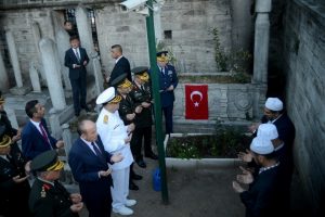 Orgeneral Akar'dan anlamlı ziyaret