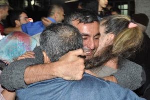 FET&Ouml;'den tutuklanan 15 asker tahliye edildi