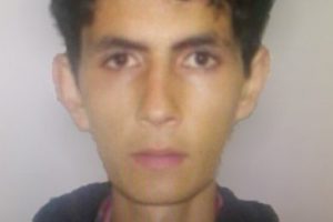 Yakalanmamak i&ccedil;in metruk binada yaşayan hırsız, polisten ka&ccedil;amadı