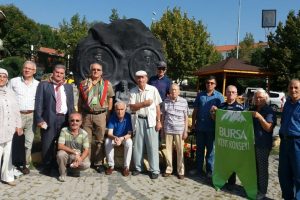 Bursa Kent Konseyi g&ouml;n&uuml;ll&uuml;lerinden Osmanlı'nın kalbine yolculuk