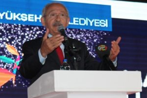 Kılı&ccedil;daroğlu: D&uuml;nya &ccedil;apında siyaset&ccedil;imiz yok