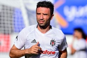 Fenerbah&ccedil;e'den G&ouml;khan'a flaş su&ccedil;lama!