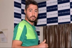 Bursasporlu Furkan &Ouml;z&ccedil;al ameliyat olursa sezonu kapatacak