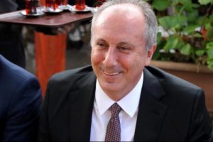 CHP'li İnce: "FET&Ouml;-AKP kavgası, hikayeden bir kavgadır"