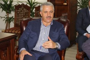 Bakan Arslan, Ilgaz T&uuml;neli'nin a&ccedil;ılacağı tarihi verdi