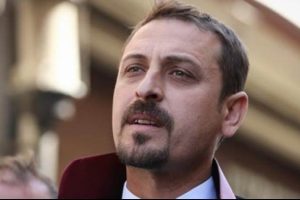 Diyarbakır Barosu'nun yeni başkanı Ahmet &Ouml;zmen oldu