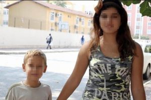 Okul duvarına yazı yazan kardeşler ifade verdi