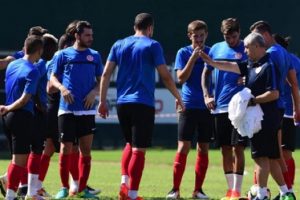 Antalyaspor, &Ccedil;aykur Rizespor ma&ccedil;ı i&ccedil;in Belek'te kampa girdi