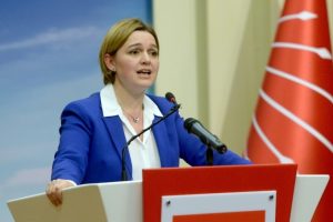 CHP'li B&ouml;ke: "103 canımızın anılması, polis zoruyla engellendi"