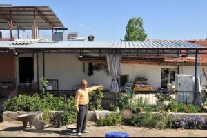 'Mahalleyi soyup gitseler kimsenin haberi olmayacak' dedi, kendi soyuldu