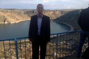 AK Parti Dicle il&ccedil;e başkanı silahlı saldırıya uğradı
