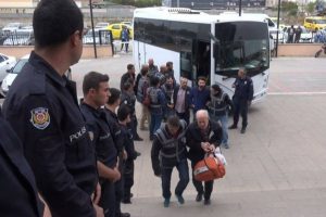 FET&Ouml;'den g&ouml;zaltına alınan 14 iş adamı tutuklandı