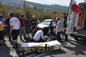 Bursa'da feci kaza: 1 &ouml;l&uuml;, 5 yaralı