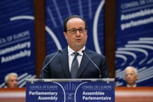 Hollande: T&uuml;rkiye ile masaya oturulabilir